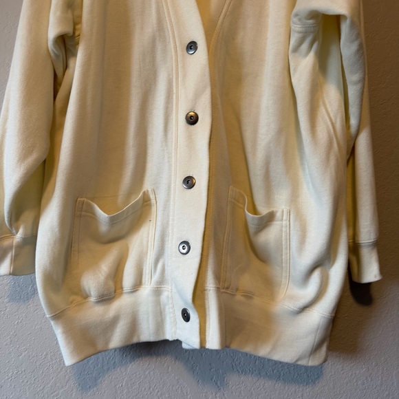 Basic Editions, Women’s Ivory Pockets Button Up V Neck Cardigan, Size L - Picture 2 of 6